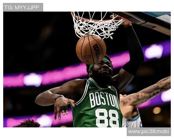 Shams:凯尔特人将米诺特交易至篮网 Shams:凯尔特人将米诺特交易至篮网